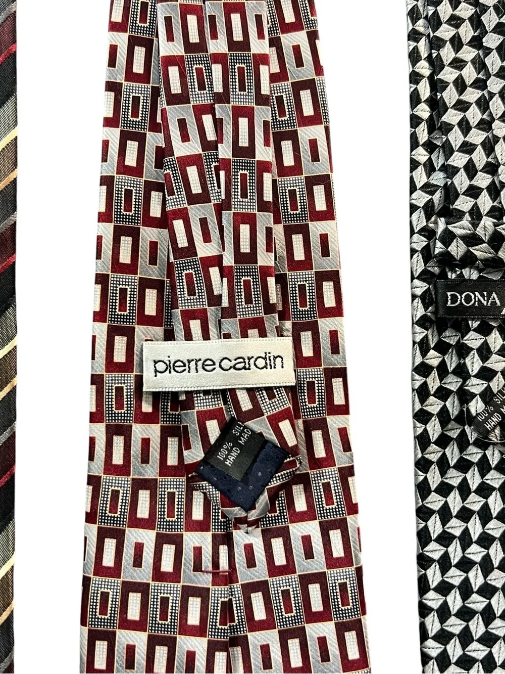 Various width business outfits